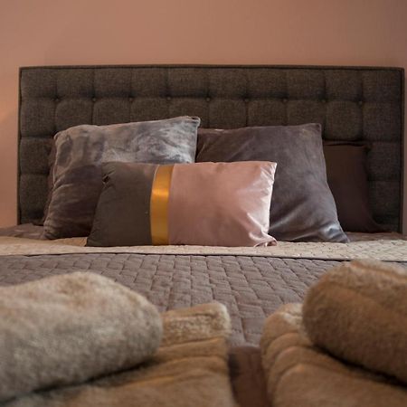 Silene Luxury Apartment Néa Péramos Εξωτερικό φωτογραφία