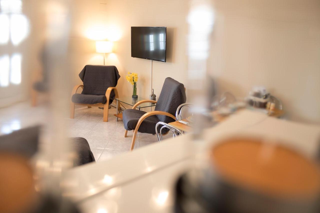 Silene Luxury Apartment Néa Péramos Εξωτερικό φωτογραφία