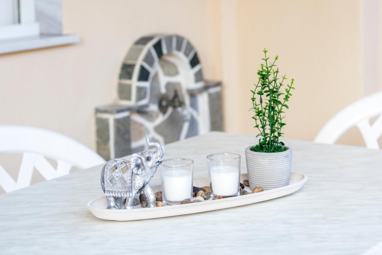 Silene Luxury Apartment Néa Péramos Εξωτερικό φωτογραφία
